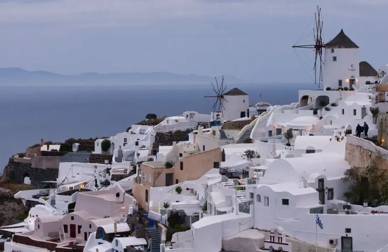 Quand partir à Santorin ? Le bon mois selon votre voyage — Idées Voyages